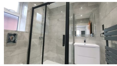 24 Elmsleigh Road bathroom